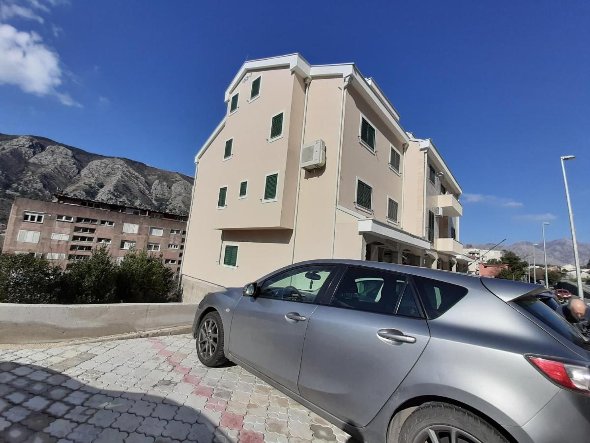 Fiore Di Cattaro **** Lux Apartment With Parking Exterior photo